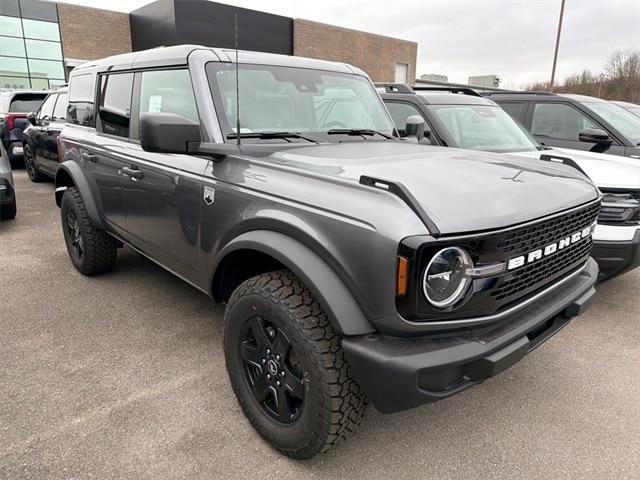 new 2025 Ford Bronco car, priced at $46,364