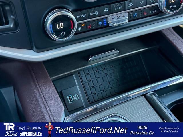 used 2024 Ford Expedition car, priced at $43,700