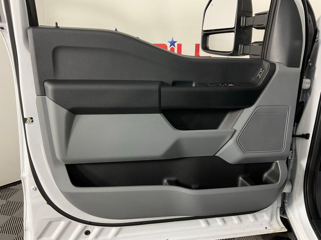 new 2026 Ford F-350 car, priced at $71,520
