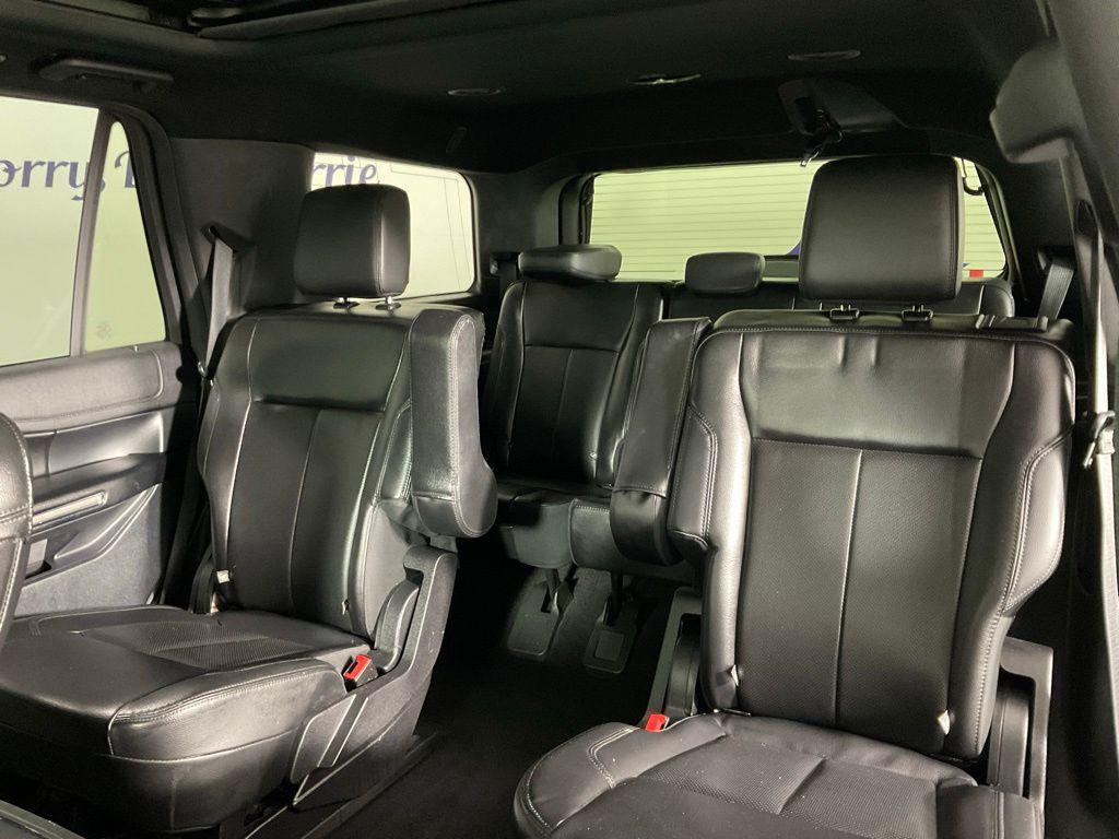 used 2021 Ford Expedition car, priced at $24,968