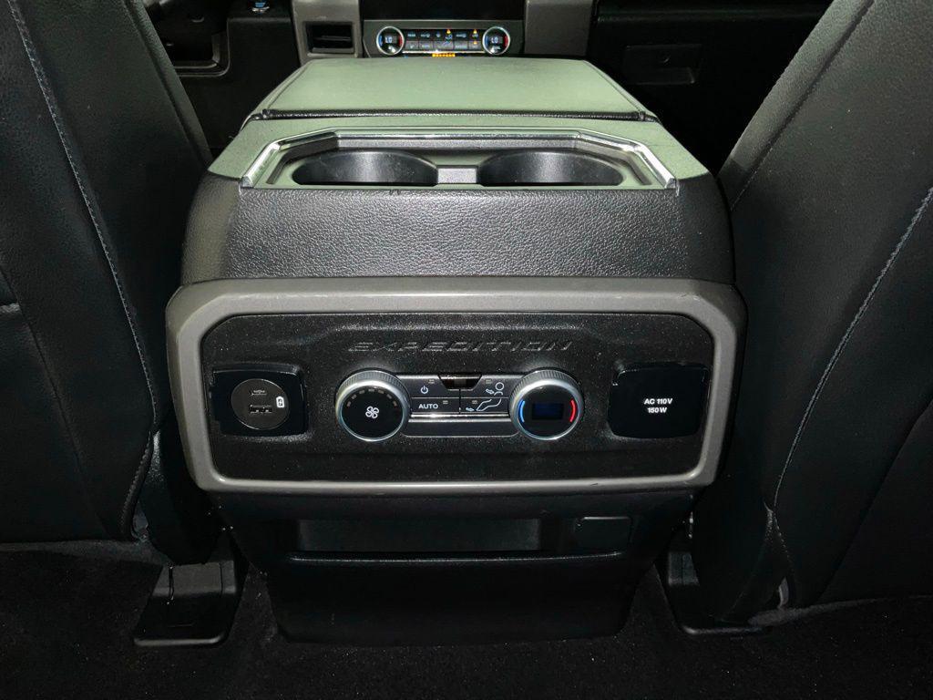 used 2021 Ford Expedition car, priced at $24,968