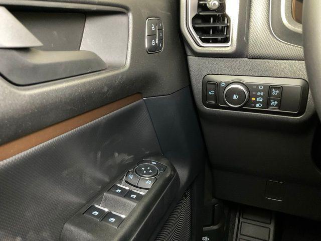 new 2025 Ford Bronco Sport car, priced at $32,924
