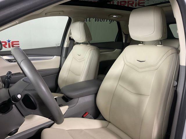 used 2019 Cadillac XT5 car, priced at $17,995