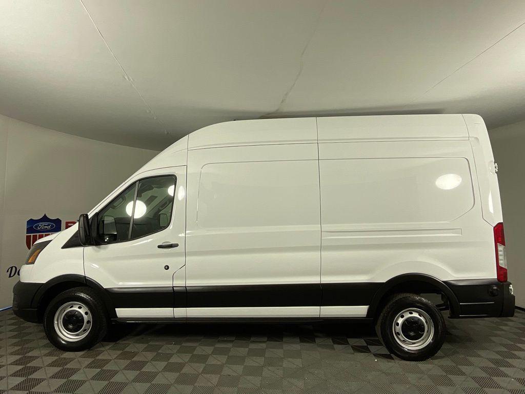 used 2024 Ford Transit-250 car, priced at $39,899