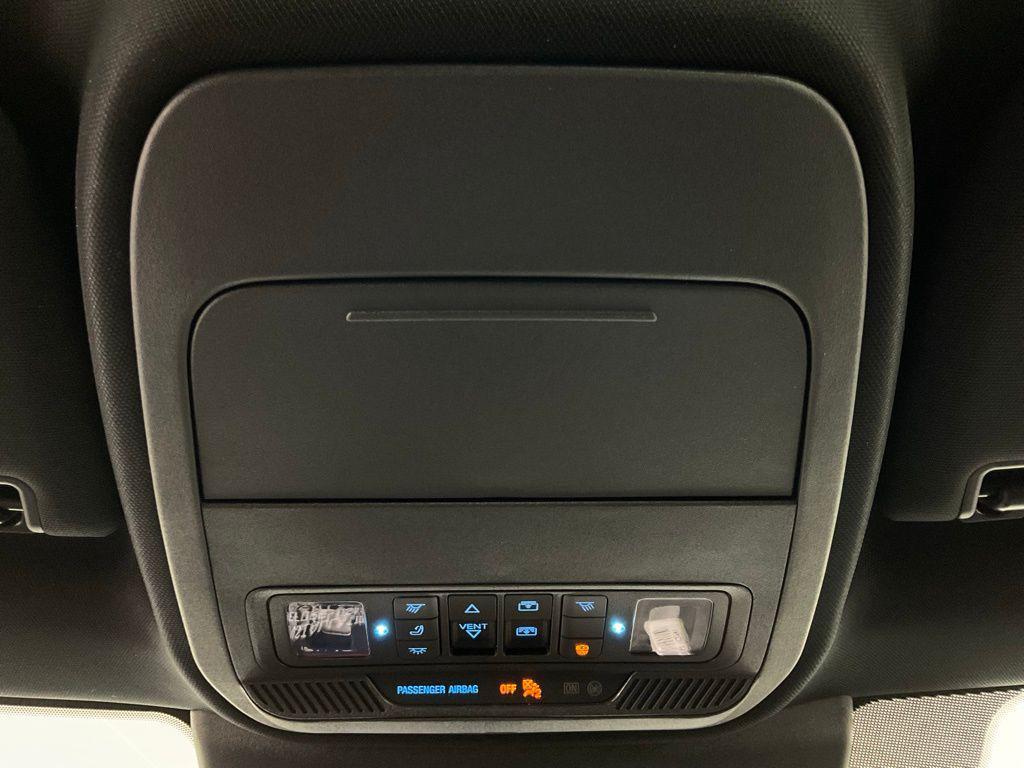 new 2026 Ford Expedition car, priced at $76,948