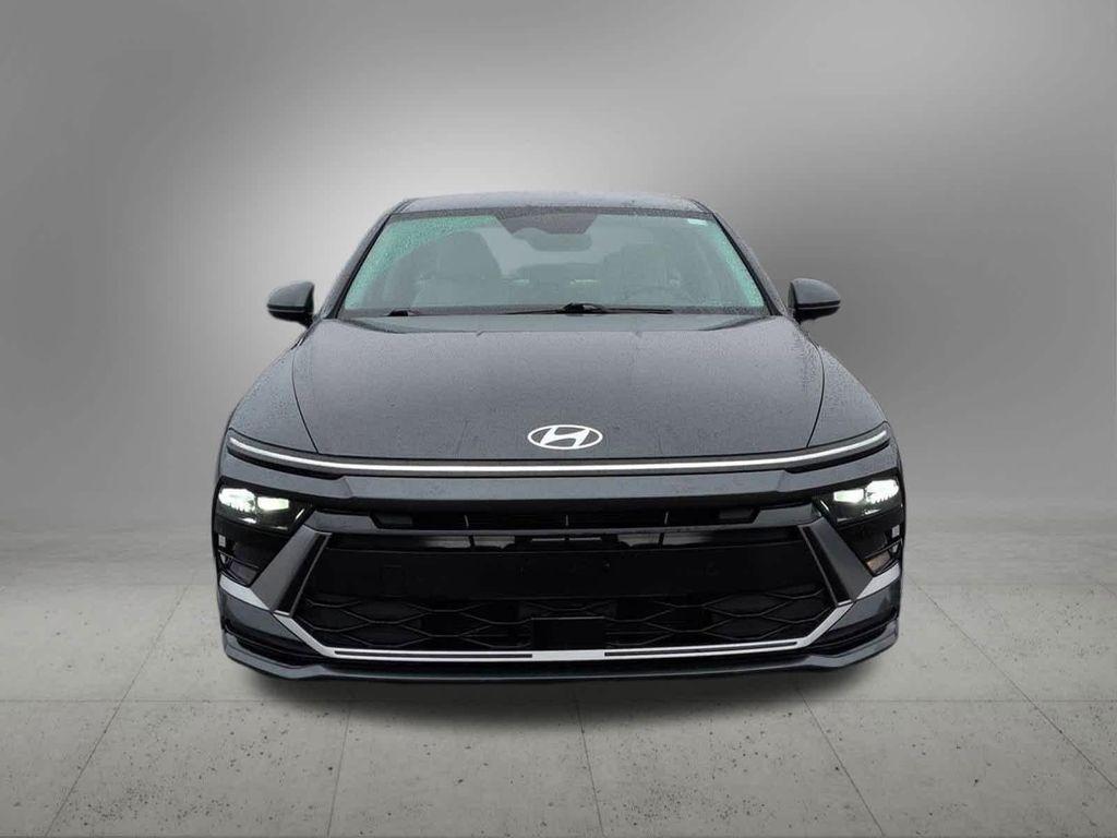 used 2025 Hyundai Sonata car, priced at $22,300