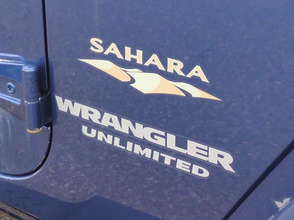 used 2009 Jeep Wrangler Unlimited car, priced at $9,500