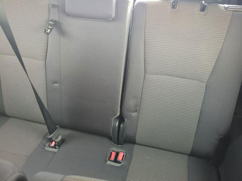 used 2023 Toyota Highlander Hybrid car, priced at $32,200