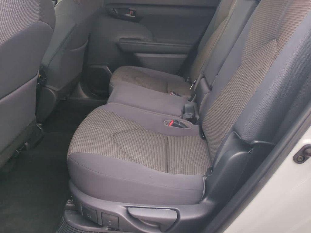 used 2023 Toyota Highlander Hybrid car, priced at $32,200