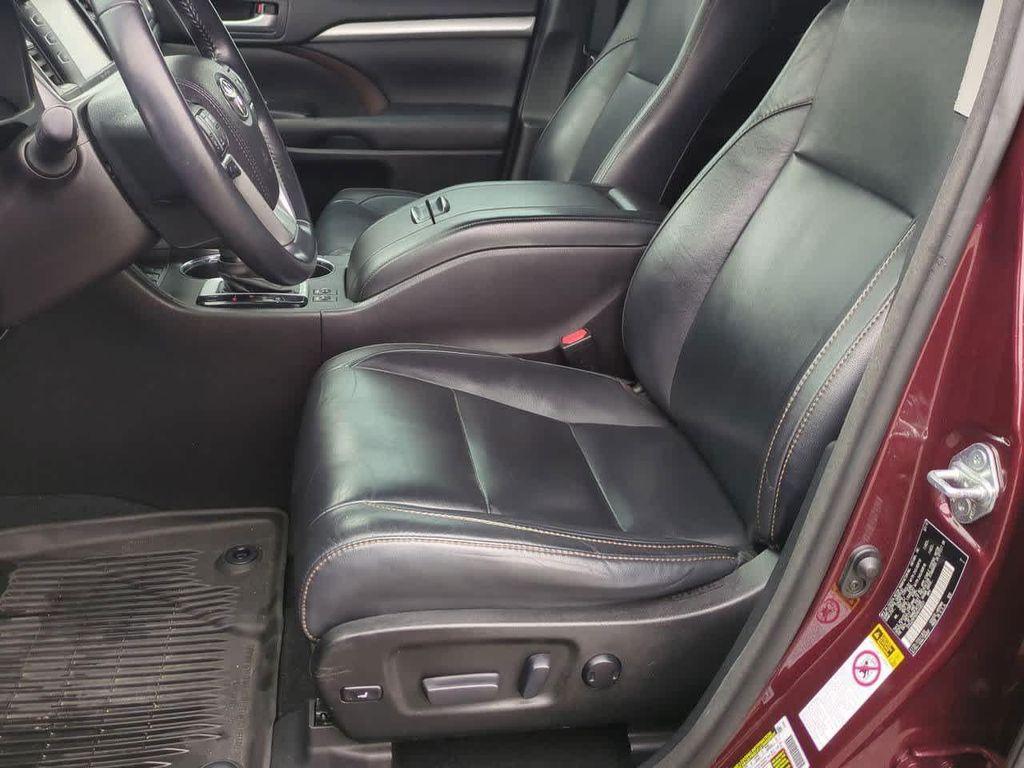 used 2017 Toyota Highlander car, priced at $23,336