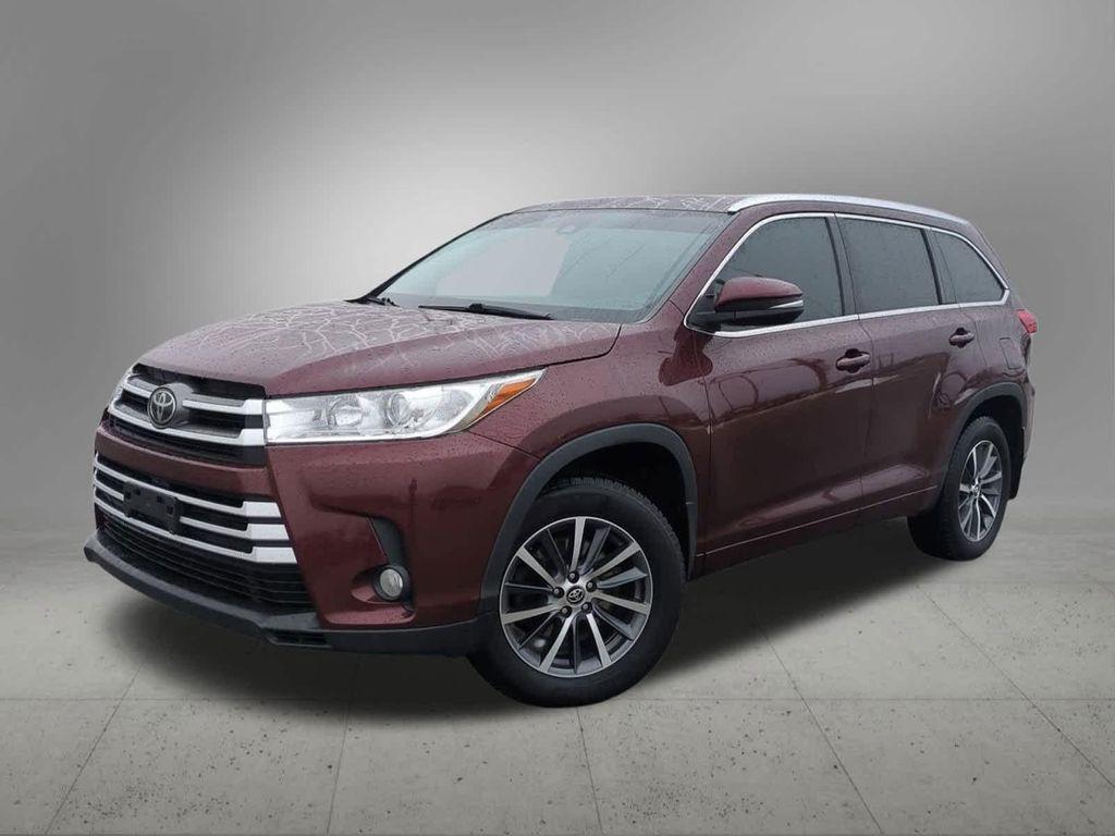 used 2017 Toyota Highlander car, priced at $23,336