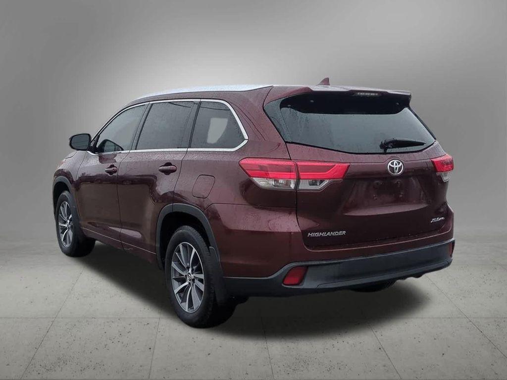 used 2017 Toyota Highlander car, priced at $23,336