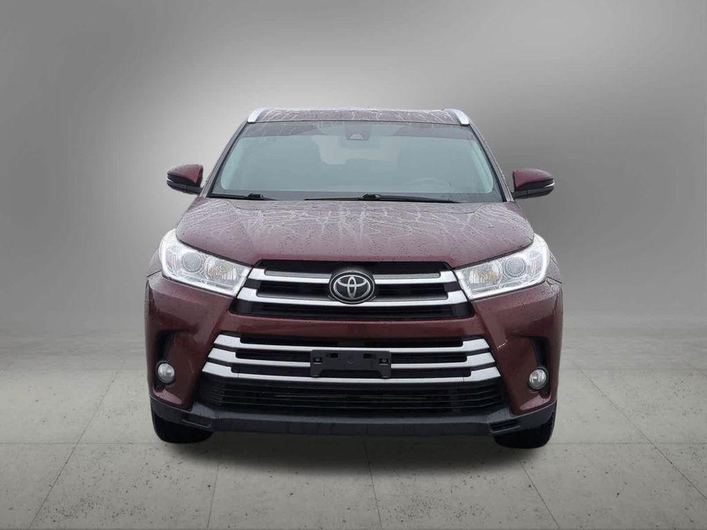 used 2017 Toyota Highlander car, priced at $23,336