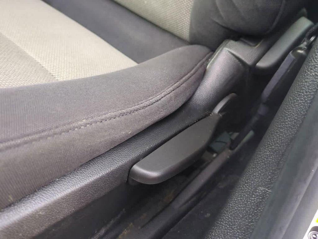 used 2013 Chevrolet Cruze car, priced at $3,900