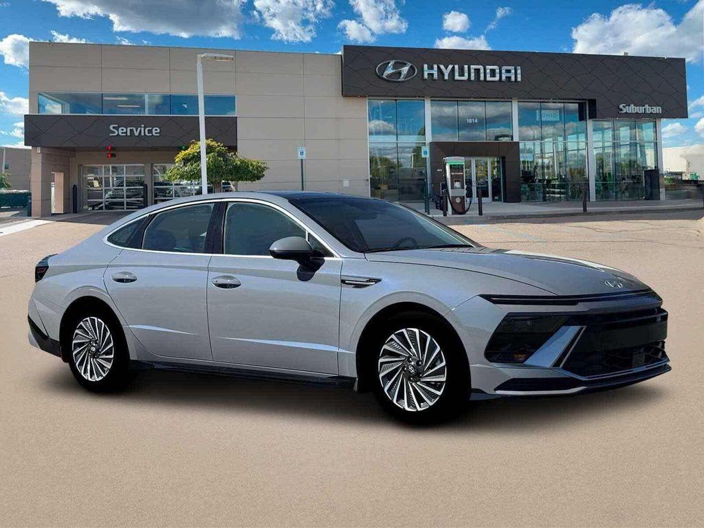 new 2026 Hyundai Sonata Hybrid car, priced at $34,095