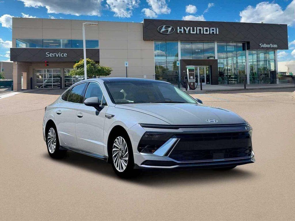 new 2026 Hyundai Sonata Hybrid car, priced at $34,095
