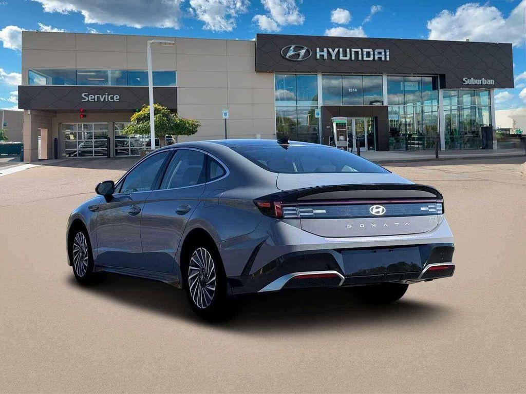 new 2026 Hyundai Sonata Hybrid car, priced at $34,095