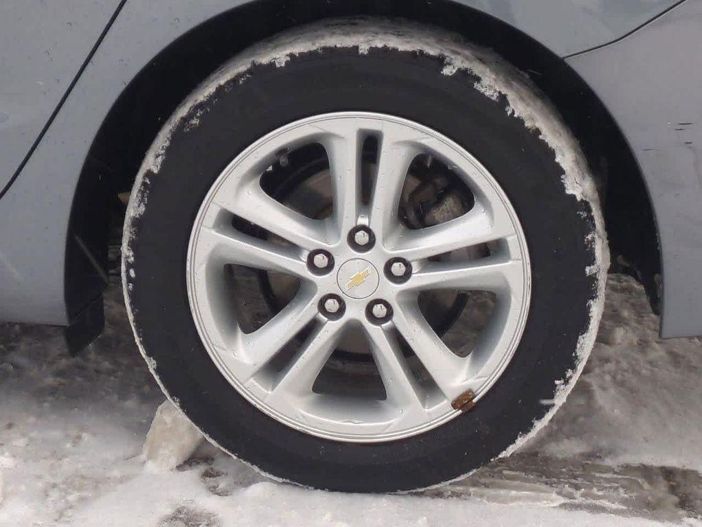 used 2018 Chevrolet Cruze car, priced at $10,500