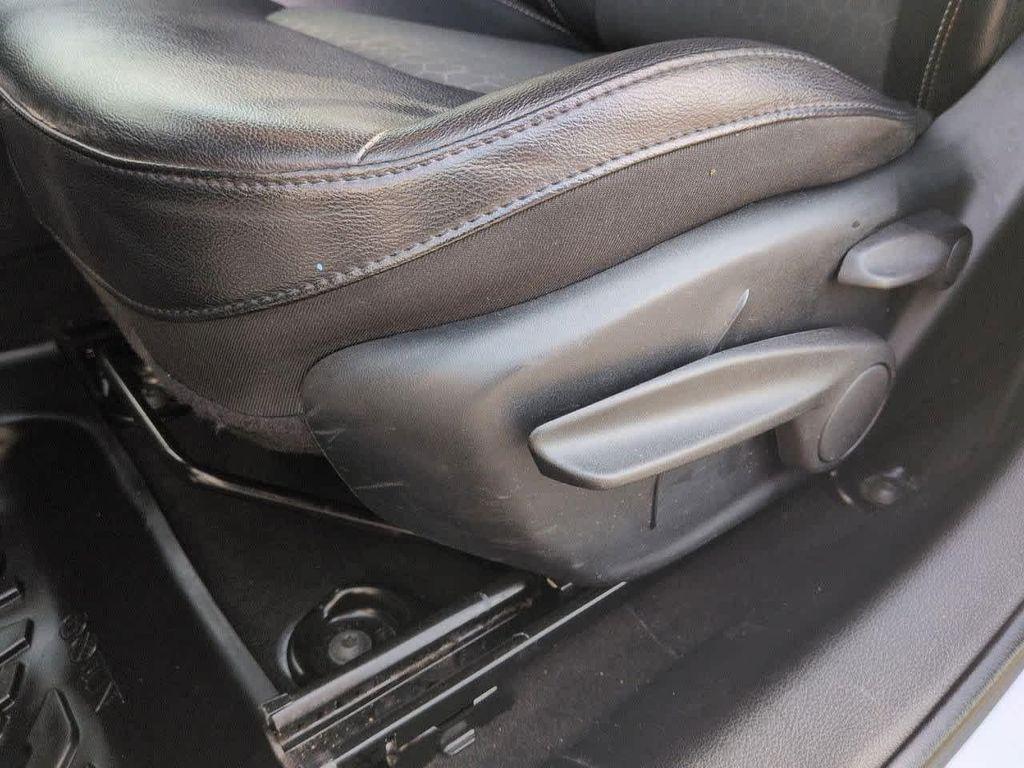 used 2019 Jeep Compass car, priced at $15,105