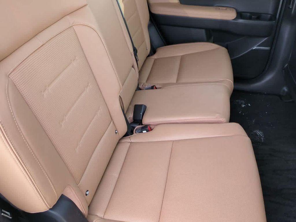 used 2025 Hyundai Santa Fe car, priced at $35,900