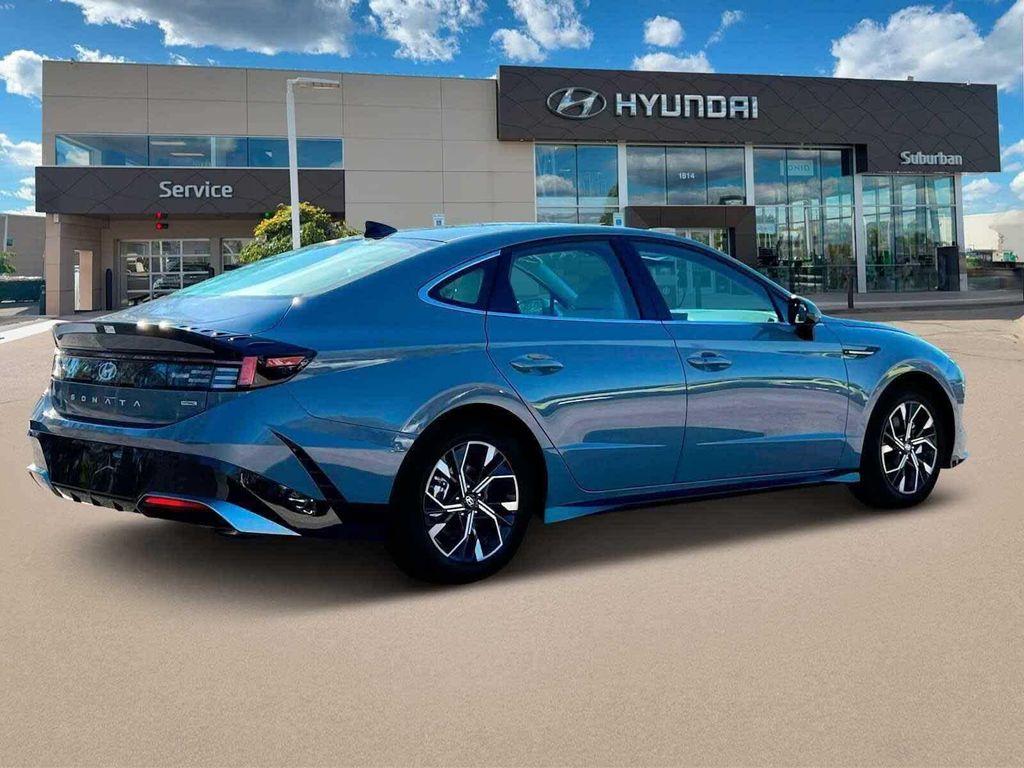 new 2025 Hyundai Sonata car, priced at $29,680