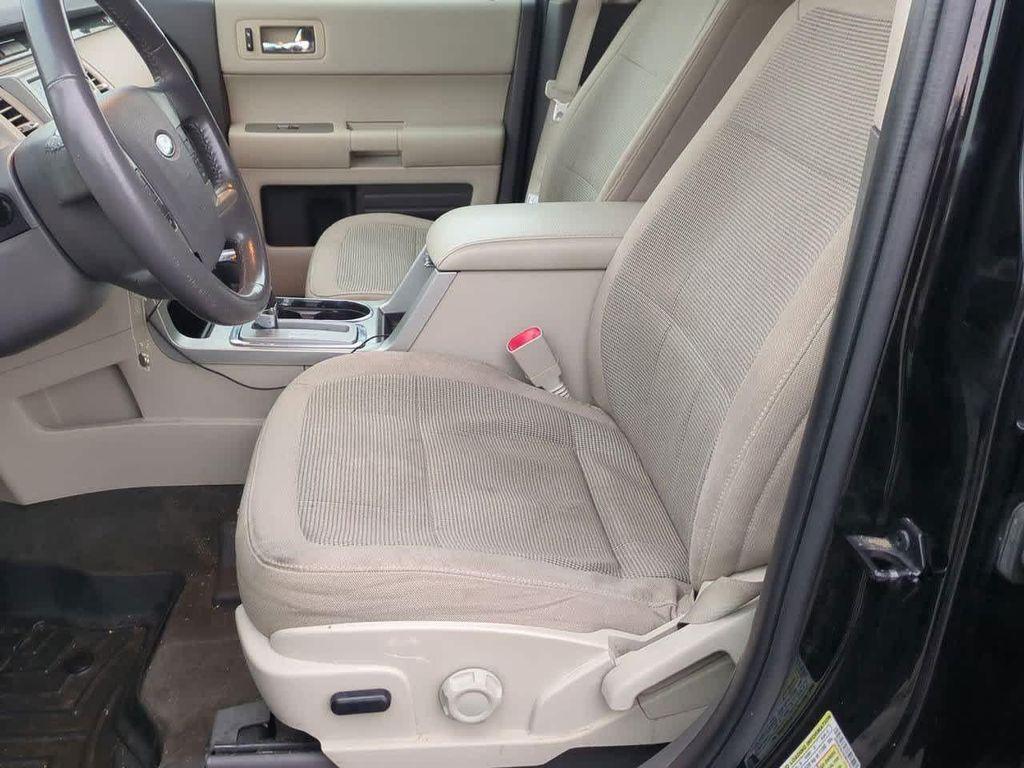 used 2012 Ford Flex car, priced at $5,500