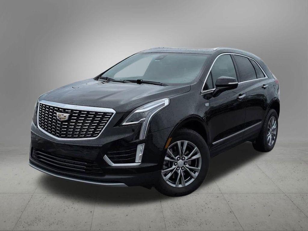 used 2023 Cadillac XT5 car, priced at $30,664