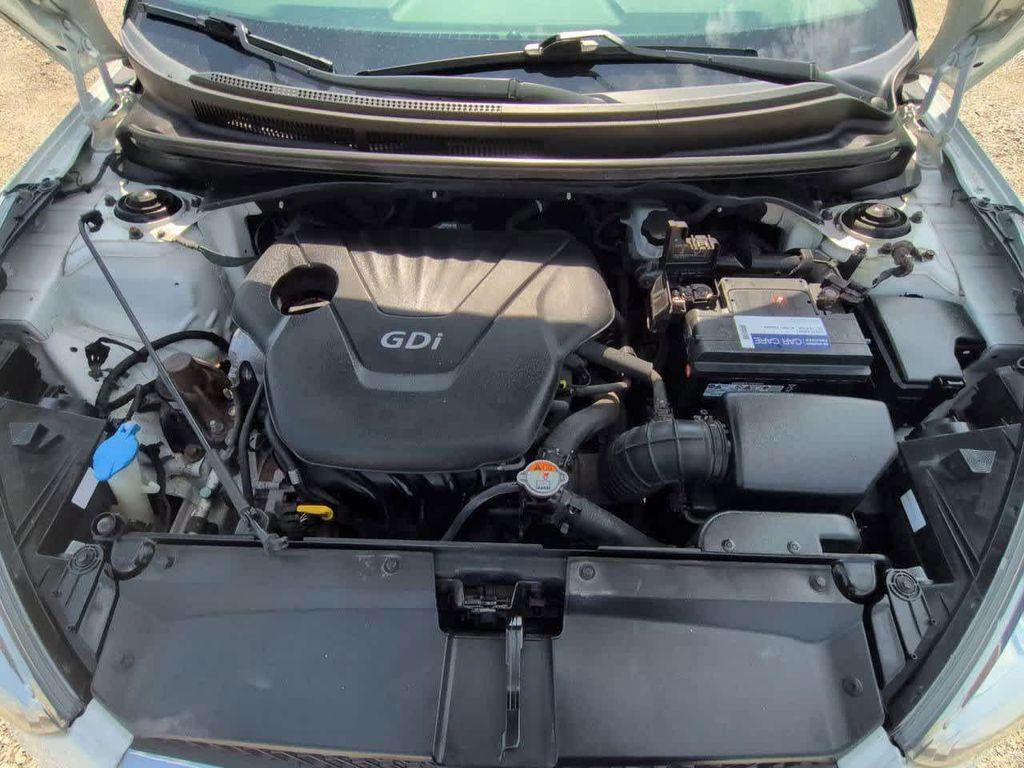 used 2013 Hyundai Veloster car, priced at $7,780