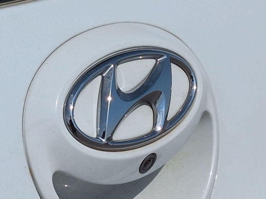 used 2013 Hyundai Veloster car, priced at $7,780