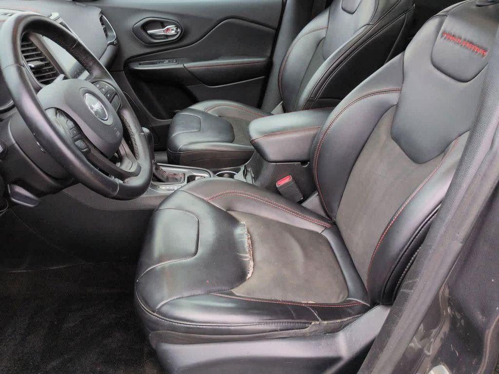 used 2019 Jeep Cherokee car, priced at $8,280