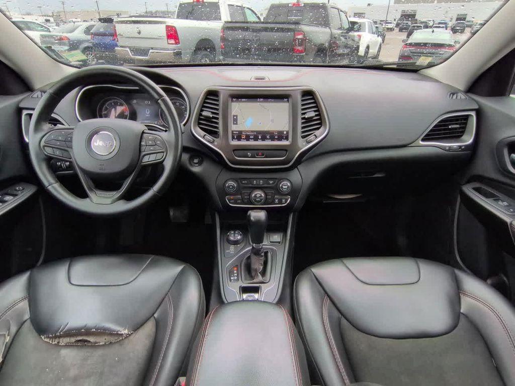 used 2019 Jeep Cherokee car, priced at $8,280