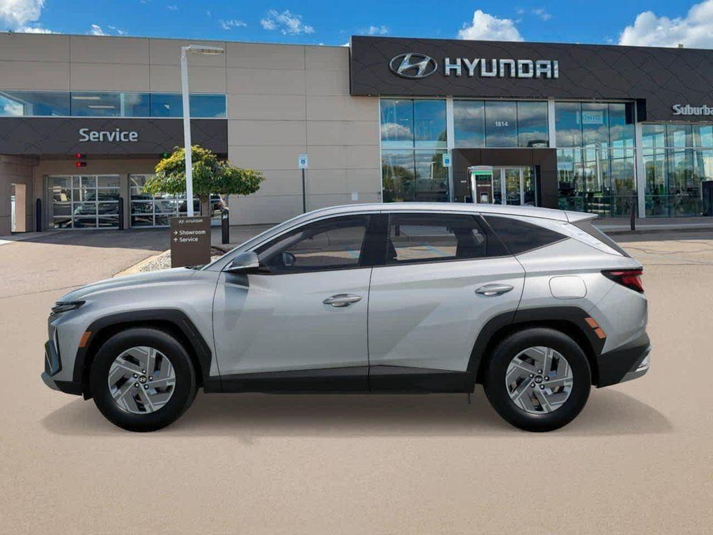 new 2026 Hyundai TUCSON Hybrid car, priced at $32,518
