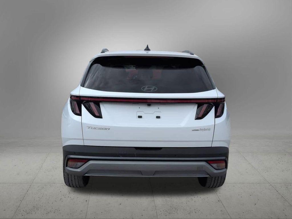 used 2025 Hyundai TUCSON Hybrid car, priced at $35,000