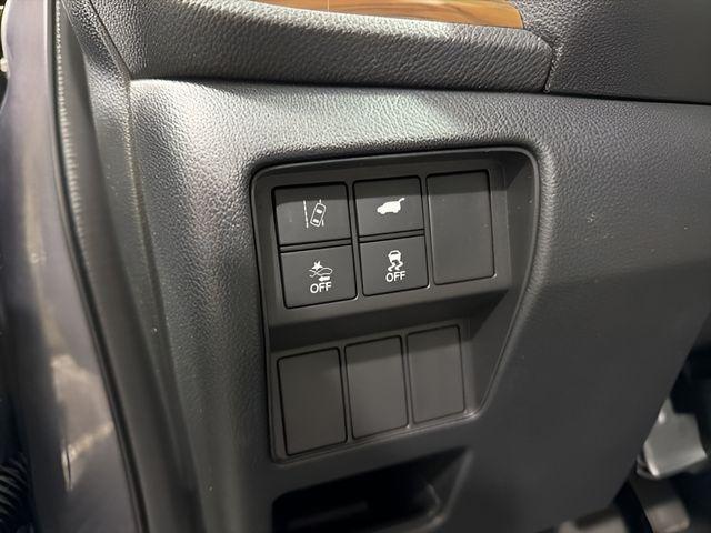 used 2018 Honda CR-V car, priced at $14,400