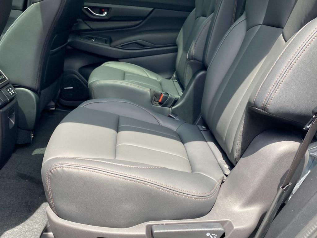 new 2025 Subaru Ascent car, priced at $46,015