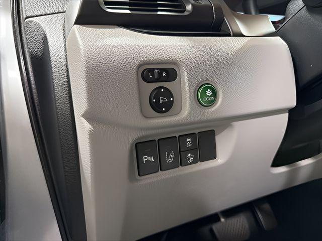 used 2017 Honda Pilot car, priced at $14,400