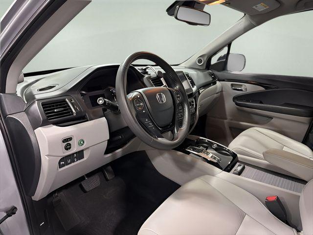 used 2017 Honda Pilot car, priced at $14,400