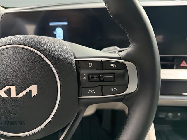 used 2025 Kia Sportage car, priced at $27,799