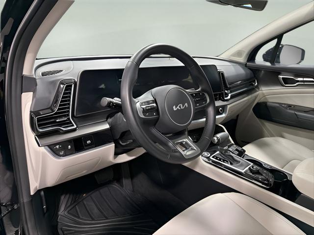 used 2025 Kia Sportage car, priced at $27,799