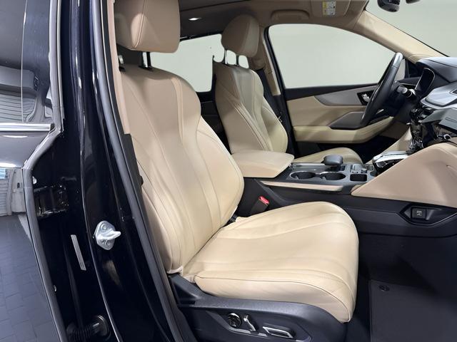 used 2023 Acura MDX car, priced at $43,299