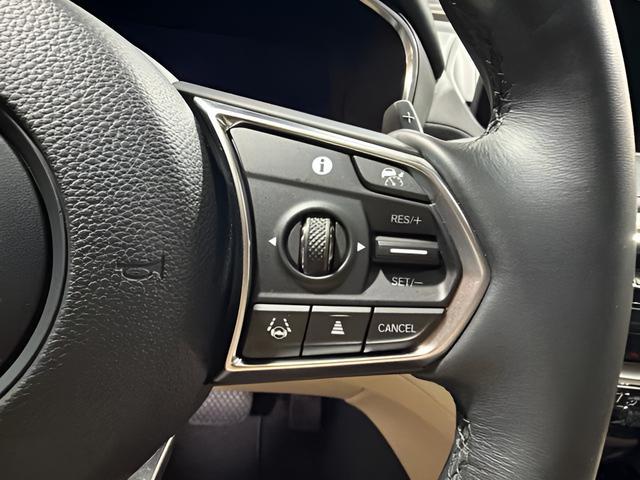 used 2023 Acura MDX car, priced at $43,299