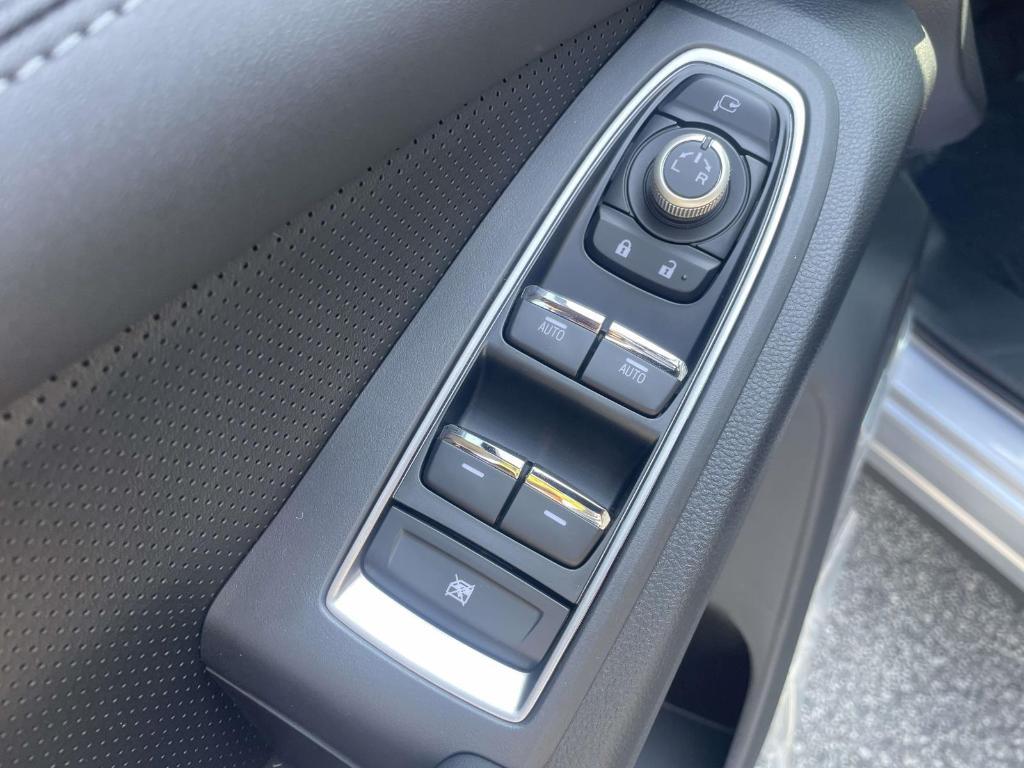 new 2025 Subaru Ascent car, priced at $46,843