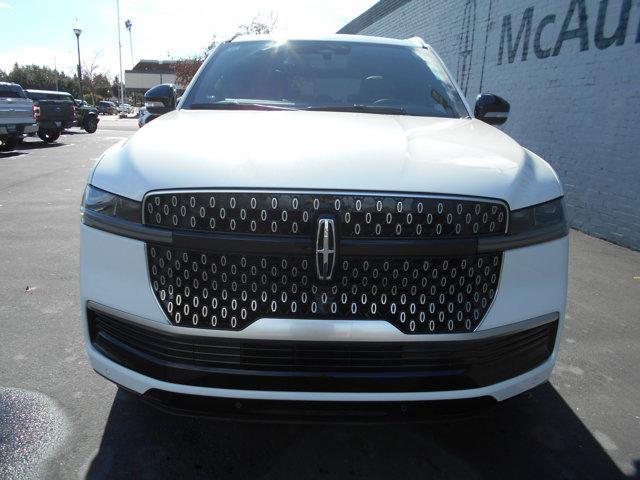 new 2026 Lincoln Navigator car, priced at $109,090