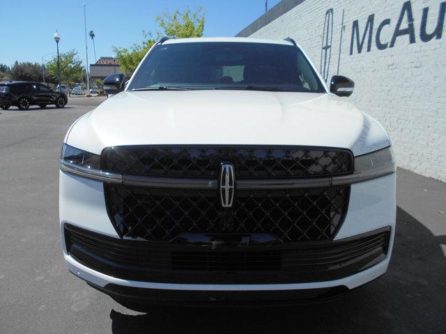 new 2026 Lincoln Navigator car, priced at $112,885