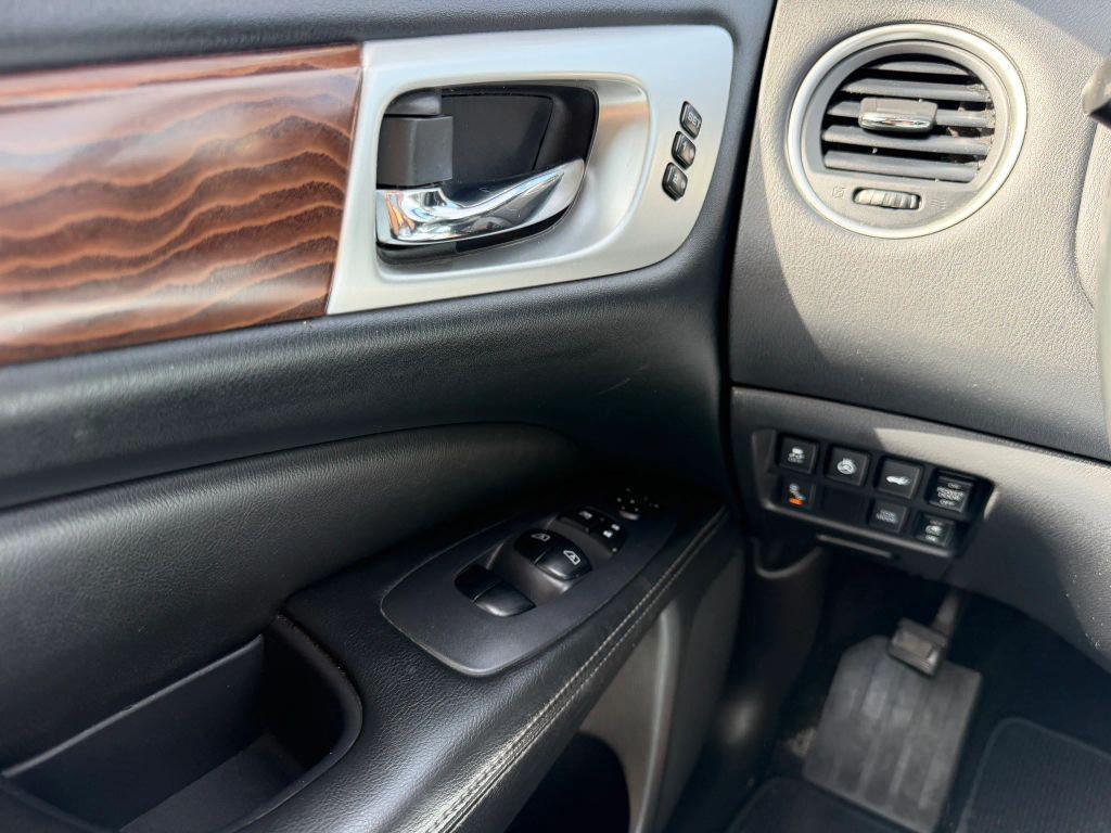 used 2017 Nissan Pathfinder car, priced at $9,995