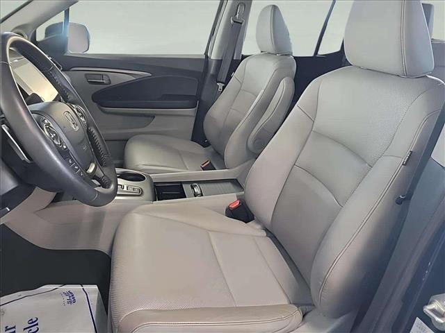 used 2023 Honda Ridgeline car, priced at $32,995