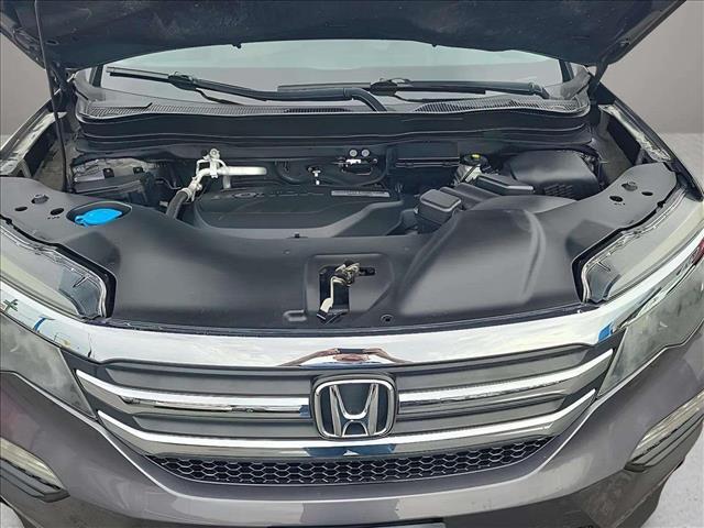 used 2017 Honda Pilot car, priced at $22,995