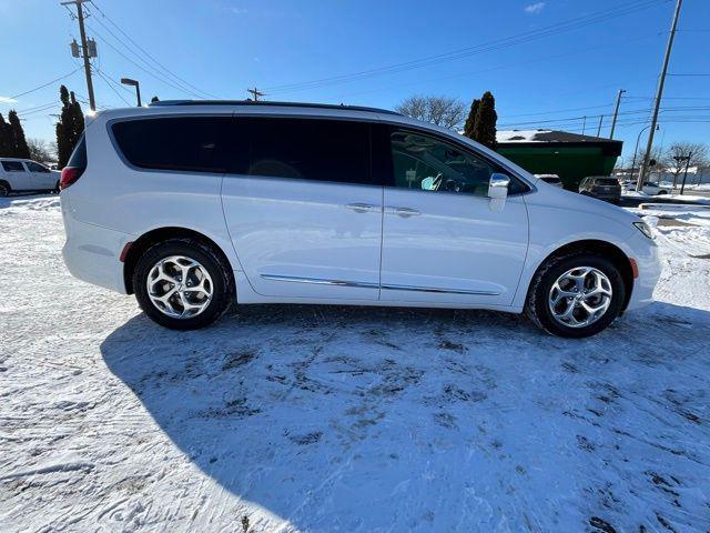 used 2021 Chrysler Pacifica car, priced at $23,997