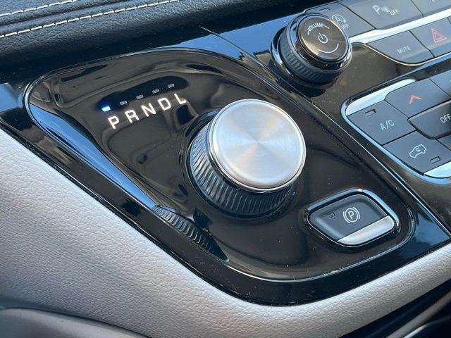 used 2021 Chrysler Pacifica car, priced at $23,997