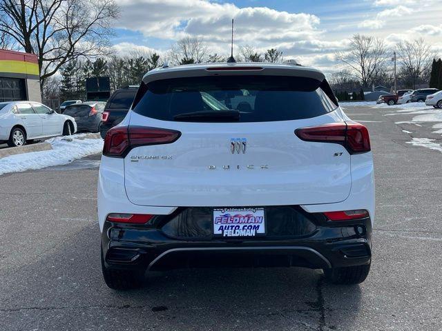 used 2024 Buick Encore GX car, priced at $21,997